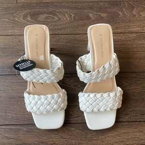 Women’s NWT Streetwear Society Heels (Size 8)